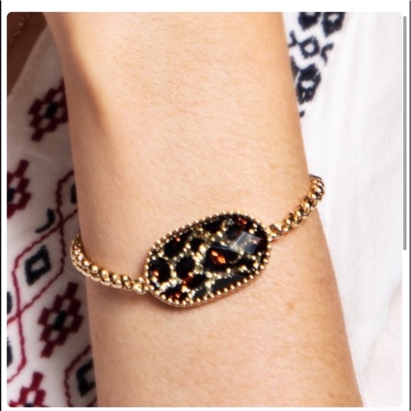 New! Leopard Gold or Silver Glitter Acrylic Glass Look Adjustable Chain Bracelet - Picture 7 of 8
